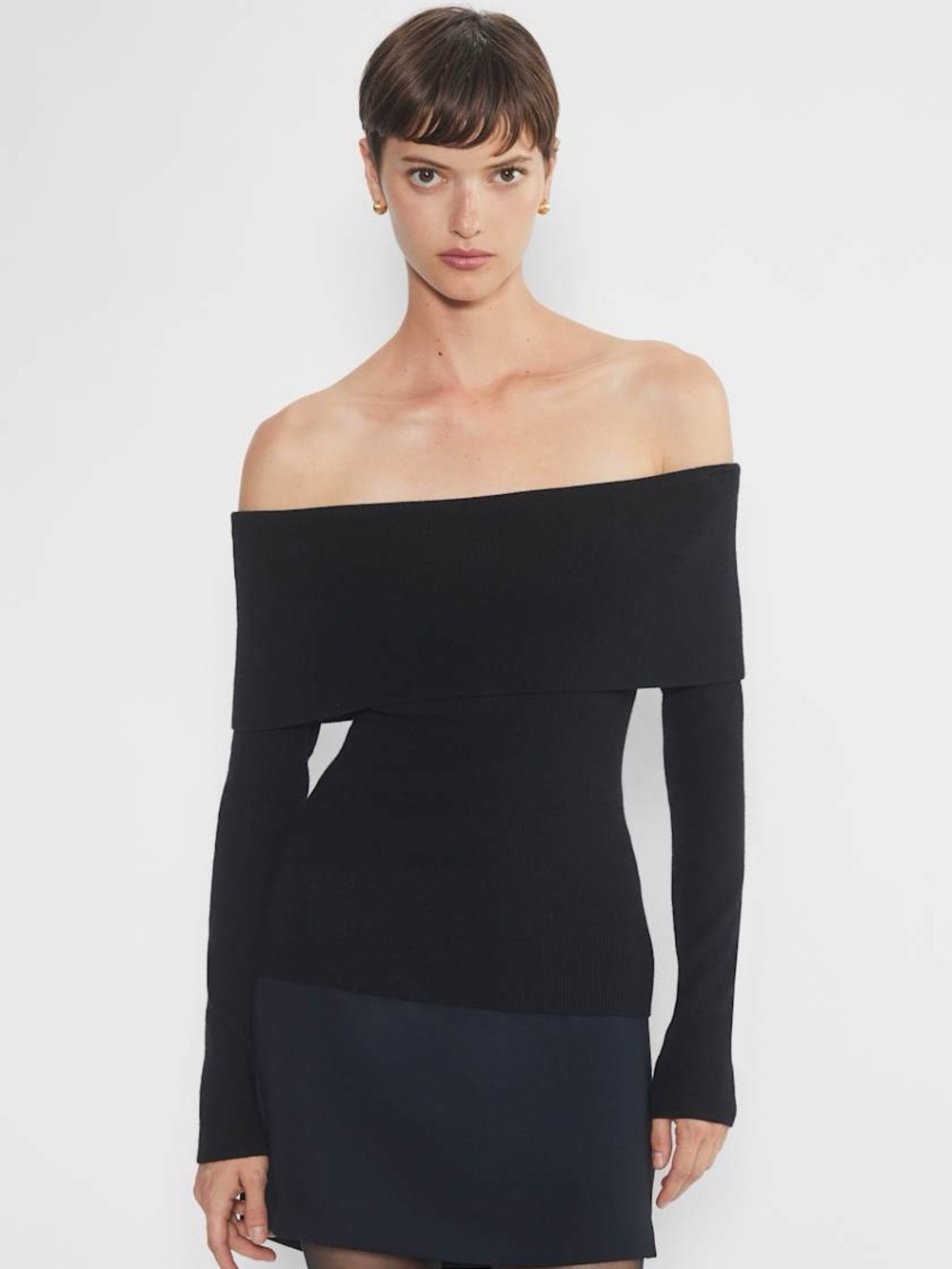 Aritiza Off-the-Shoulder Black Women's Sweater